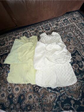 Halo Baby Sleep Sacks Set in Light Green 0.5 Tog and White 2.5 Tog